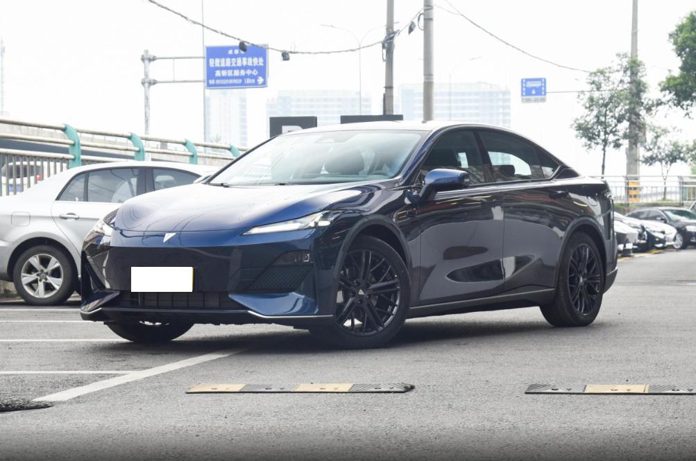 全新腾势n7智能豪华猎跑suv,豪华智能suv腾势n7震撼上市