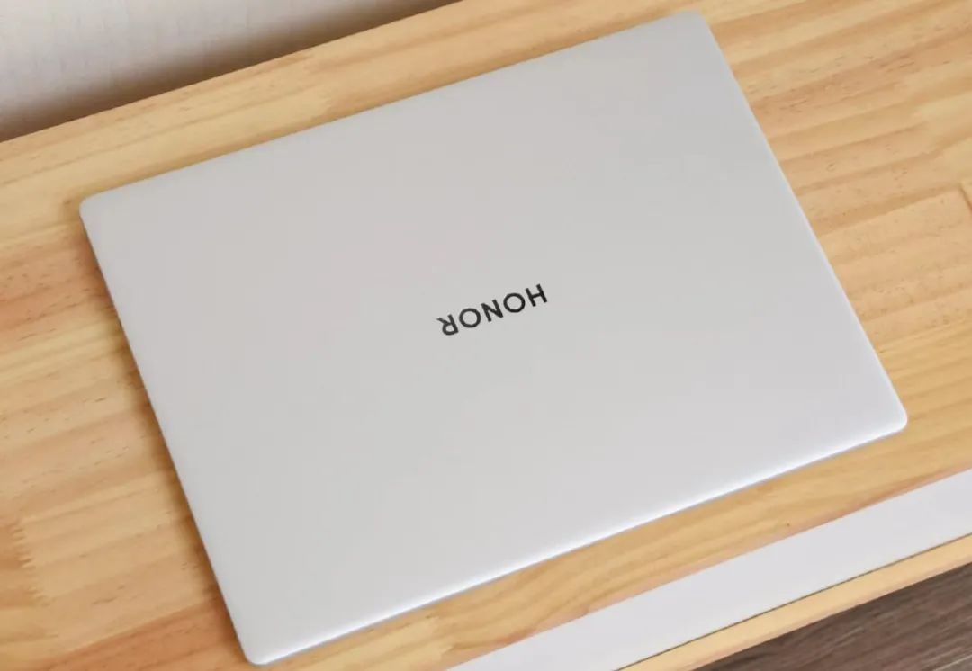 12代酷睿+2.8K屏幕+超长续航，三款产品力优秀的14寸笔记本