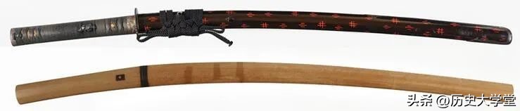 日本武士刀跟军刀有什么区别,日本刀和武士刀有何不同