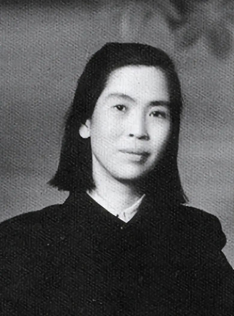 毛主席给*子珍贺**写信，连提三个“第一”，李立英：能看出主席心思