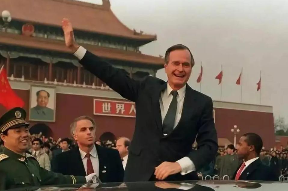 2008年北京奥运会普京和小布什,小布什出席2008奥运会开幕式