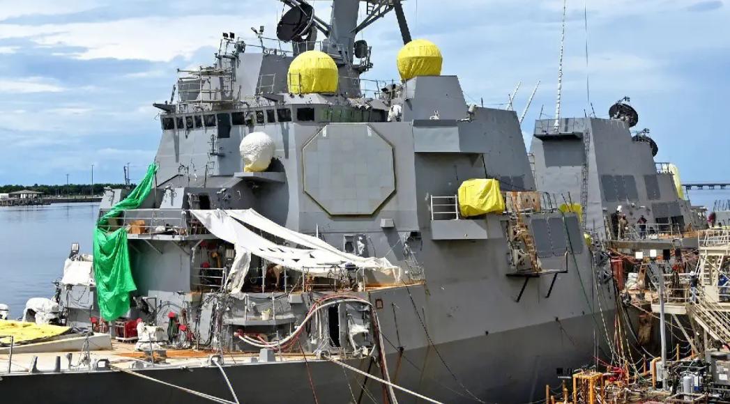 美国阿利伯克3和中国055比较,美国伯克级驱逐舰和055哪个强