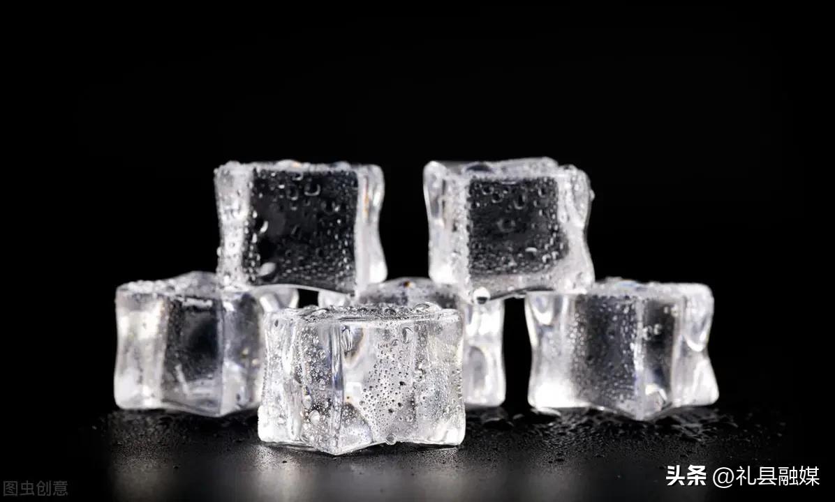 冰箱放口罩能省电真的假的,冰箱里放一只口罩可以节省电吗