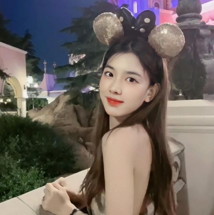 从“纯情少年”到“浪荡公子”，王思聪到底经历了什么？