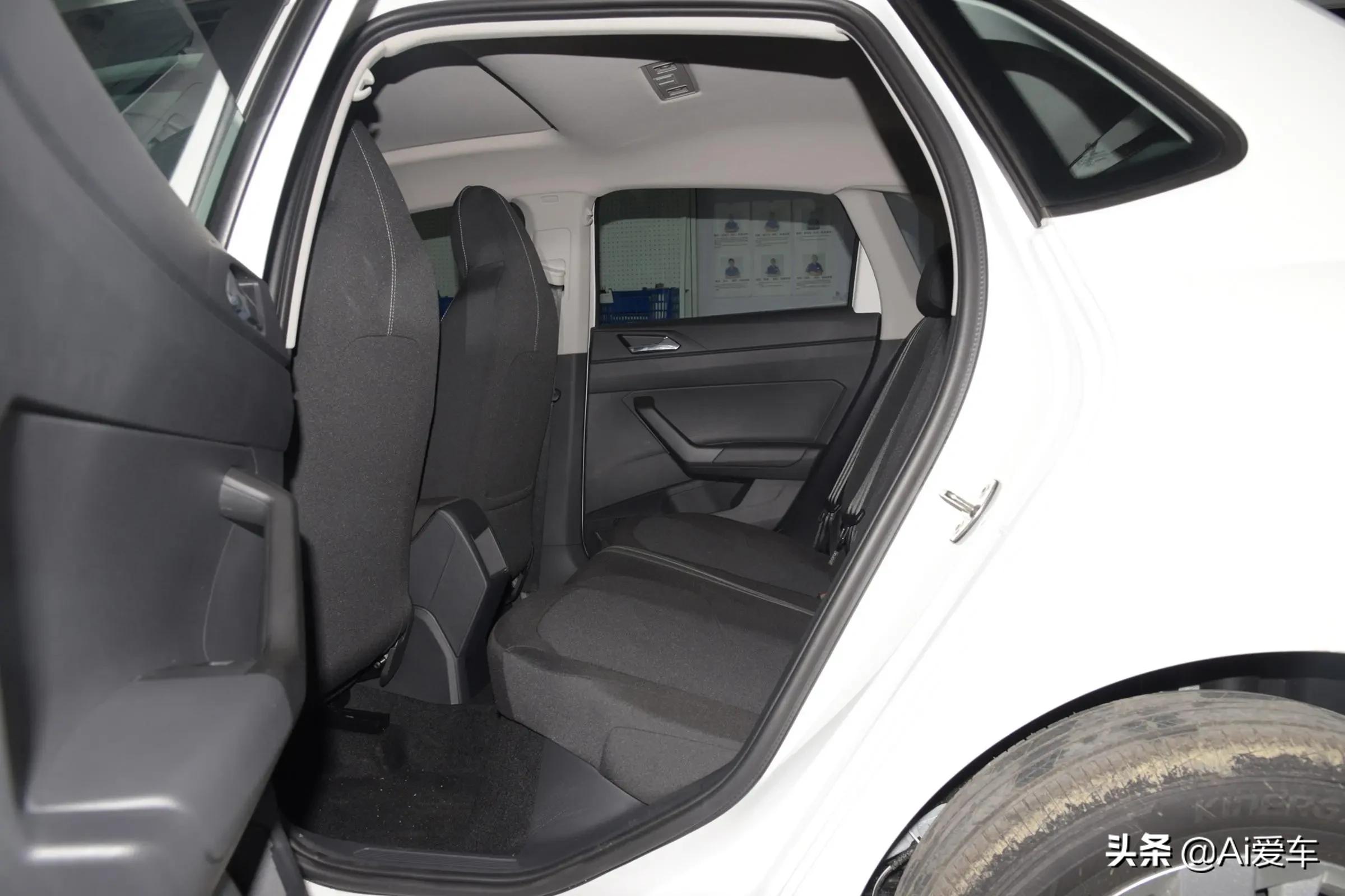 18款手动高配大众polo,女生代步车二手大众polo