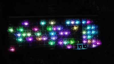 从黑白到多彩，客制化键盘能带来哪些惊喜？米物BlackIO98体验