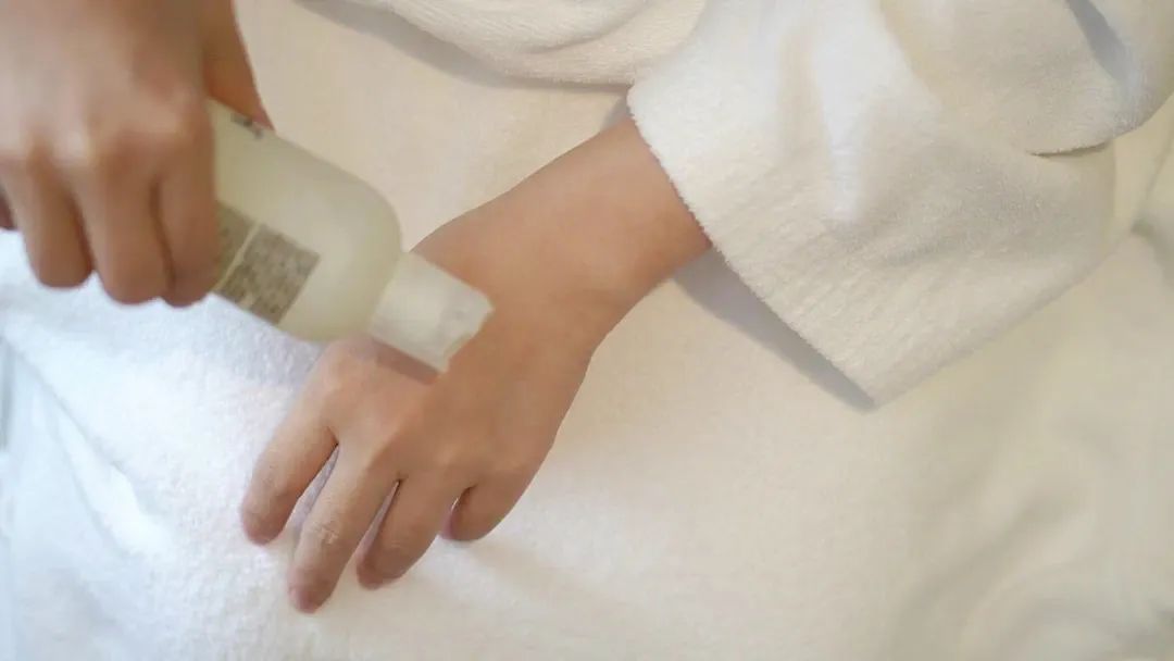 油头掉发适合的洗发水,油头发用什么洗发水好用