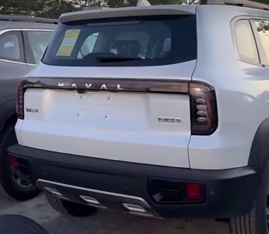 全新哈弗大狗实车曝光,全新哈弗大狗将于明年上市