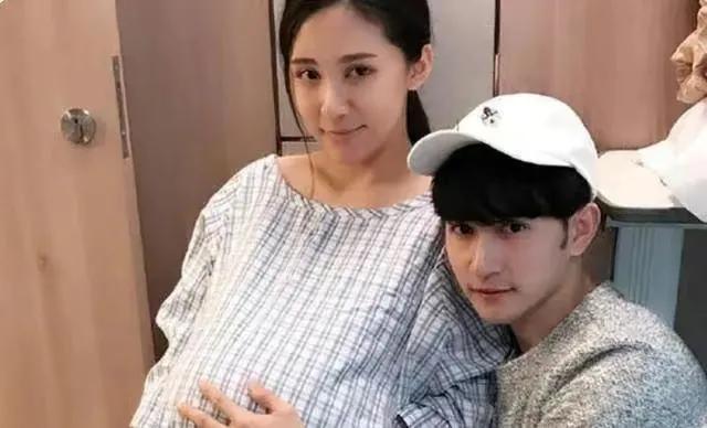 金曲奖名场面周杰伦,2019年度华语金曲奖台下周杰伦