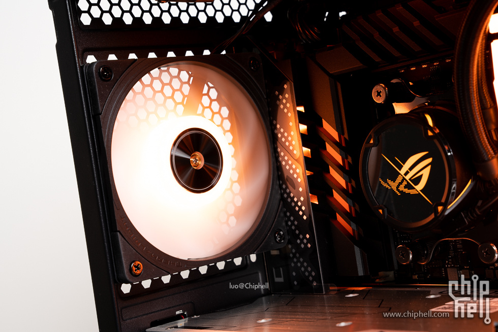 华硕tufgaminggt502弹药库白色,华硕gt502机箱黑橙搭配