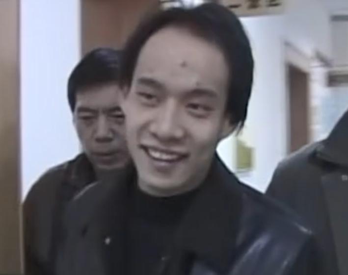 京城悍匪王立华犯罪全过程,王立华枪决前哭着忏悔