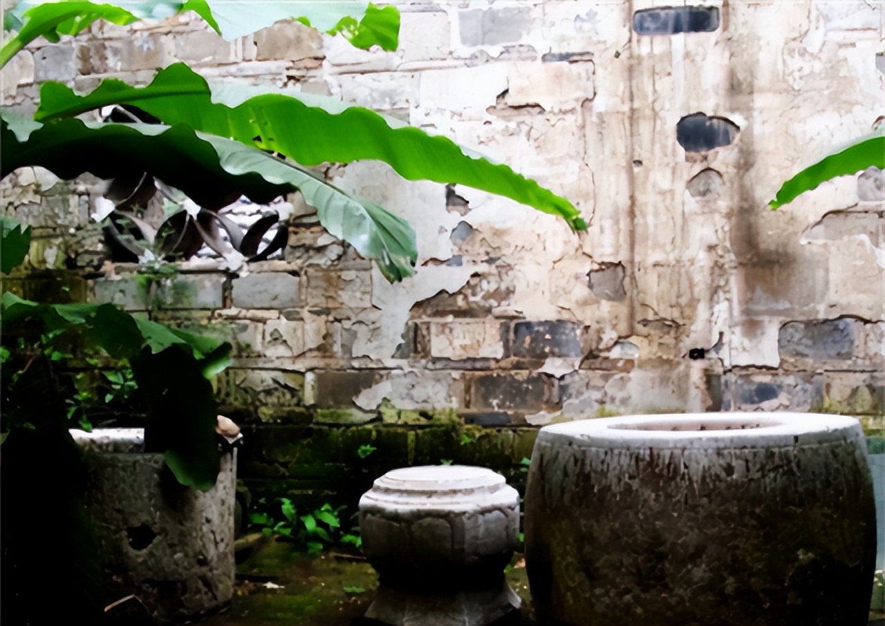 曾仕强讲鬼最容易找怎样的人,曾仕强认为鬼白天会出来吗