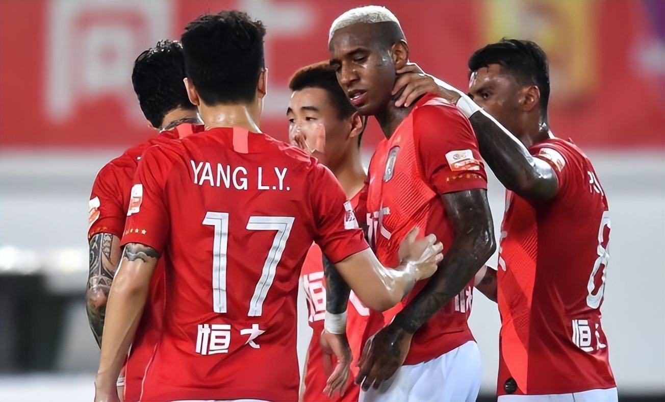 大牌教练成恒大新帅热门，曾是皇马教头的嫡系弟子，值得期待