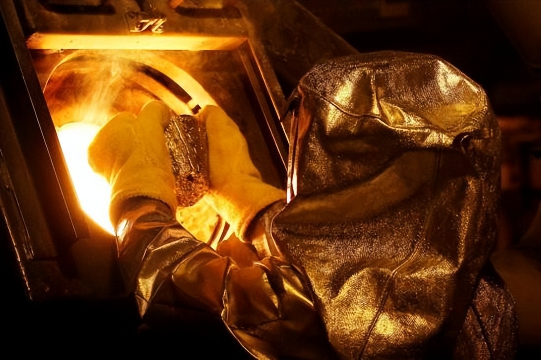 黄金是怎么出现在地球上的,黄金是怎么来的