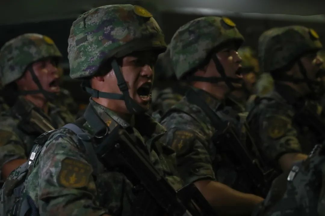 军营帅气视频,镜头下的军营青春岁月