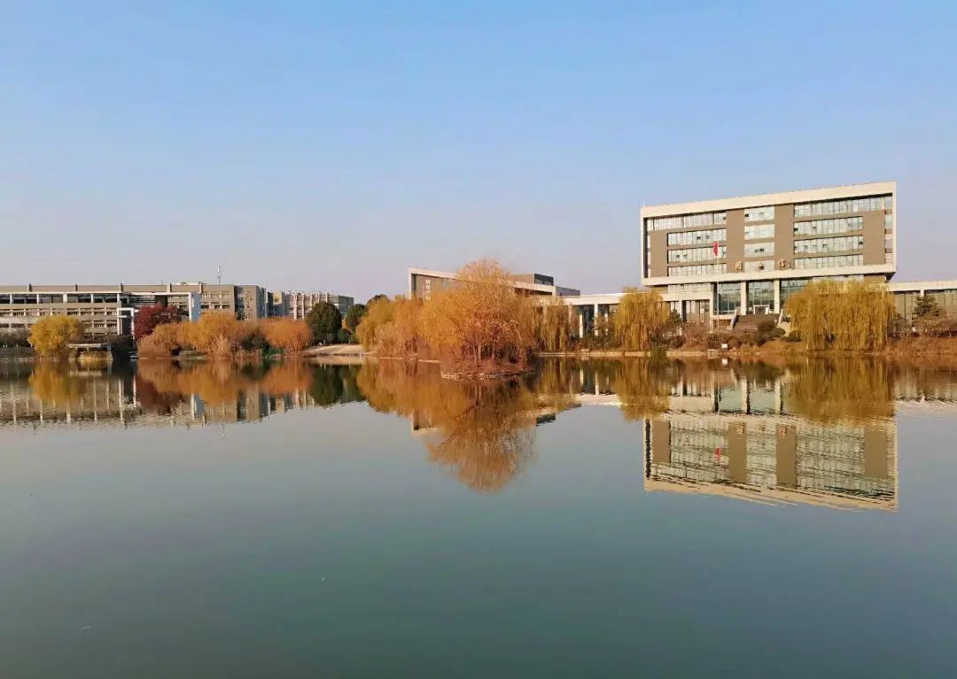 中国药科大学：位于江苏南京，众多与“药”相关的专业该怎么选？