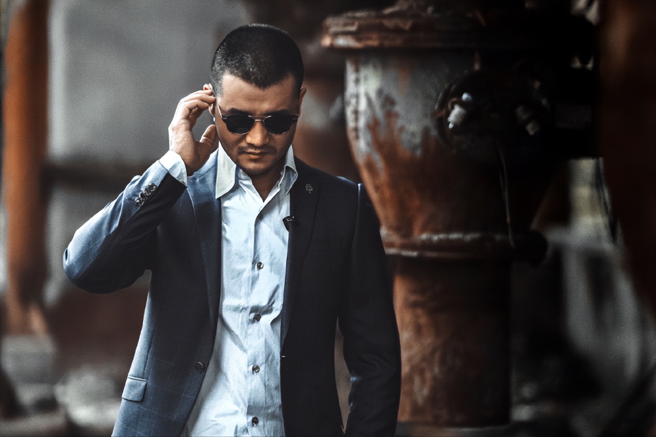 2012年,西安小伙为100万,勇闯伊拉克“送快递”,如今怎样?