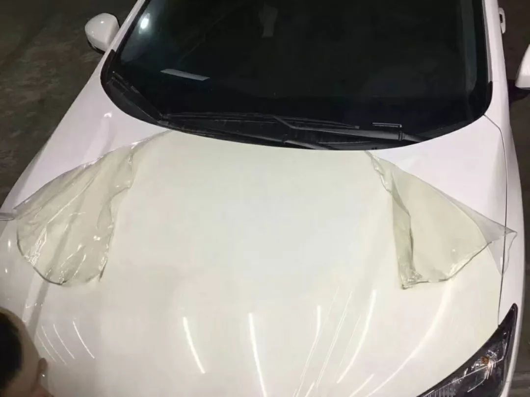 贴隐形车衣有必要贴车衣吗,汽车贴隐形车衣好贴吗