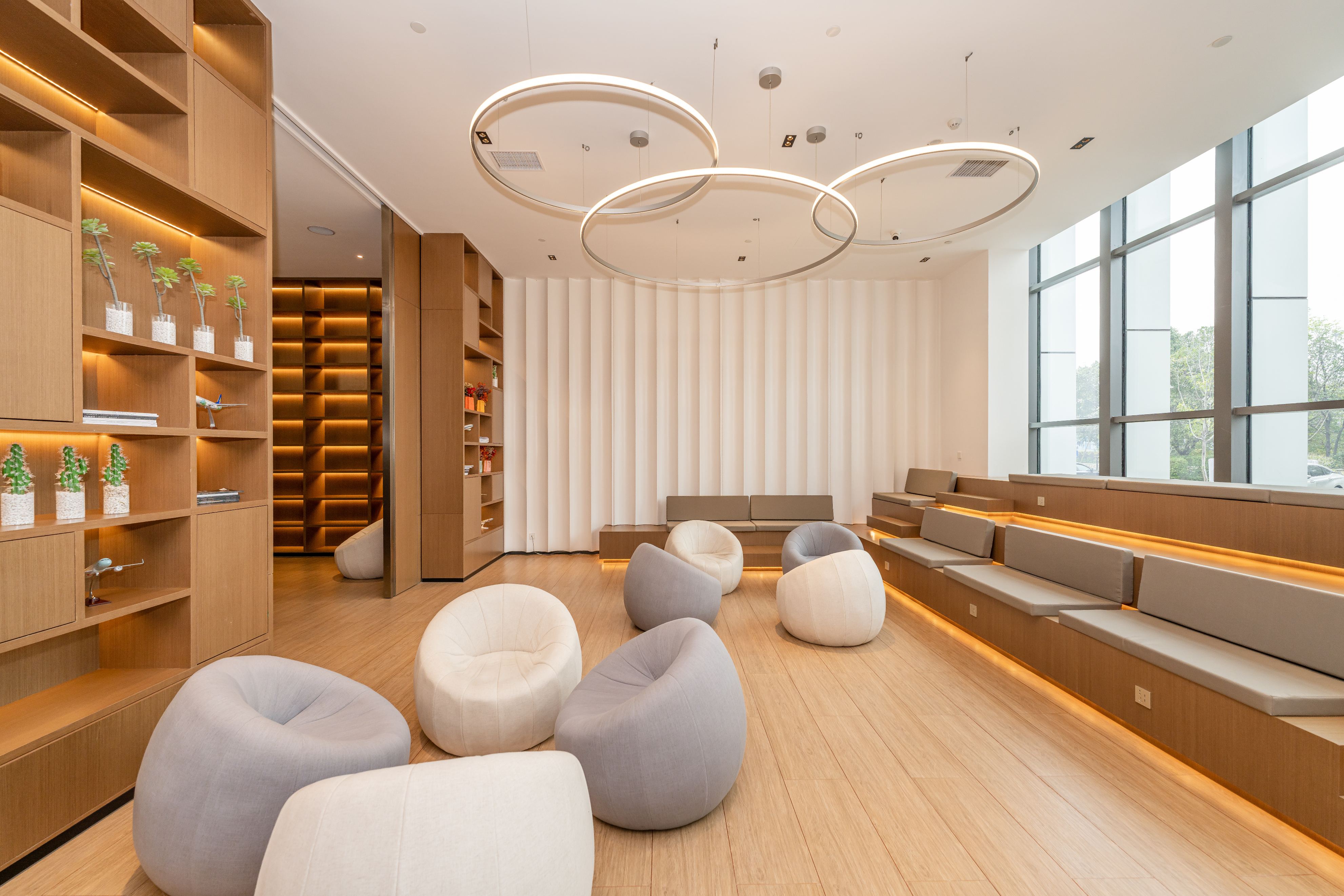 广州白云机场诺富特酒店怎么样,尚客优酒店广州白云机场