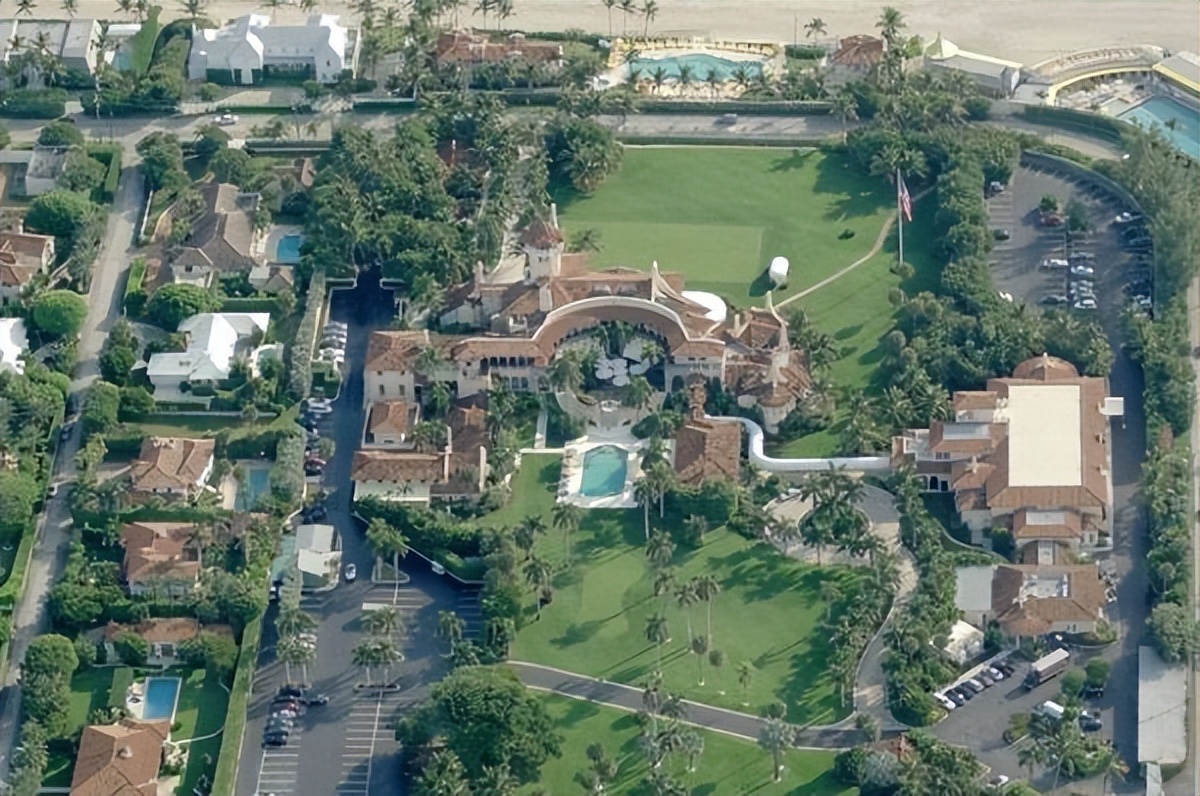 特朗普海湖庄园视频,特朗普海湖庄园被搜查照片