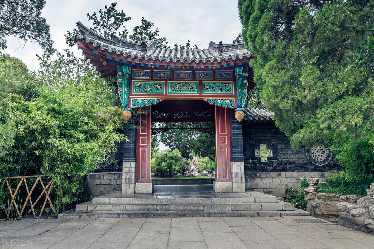 泰安济南附近旅游景点推荐一日游,济南旅游景点大全免费自驾游