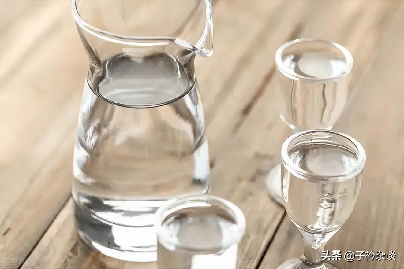 牛栏山白酒与牛二白酒一样吗,绿标牛栏山二锅头算白酒吗