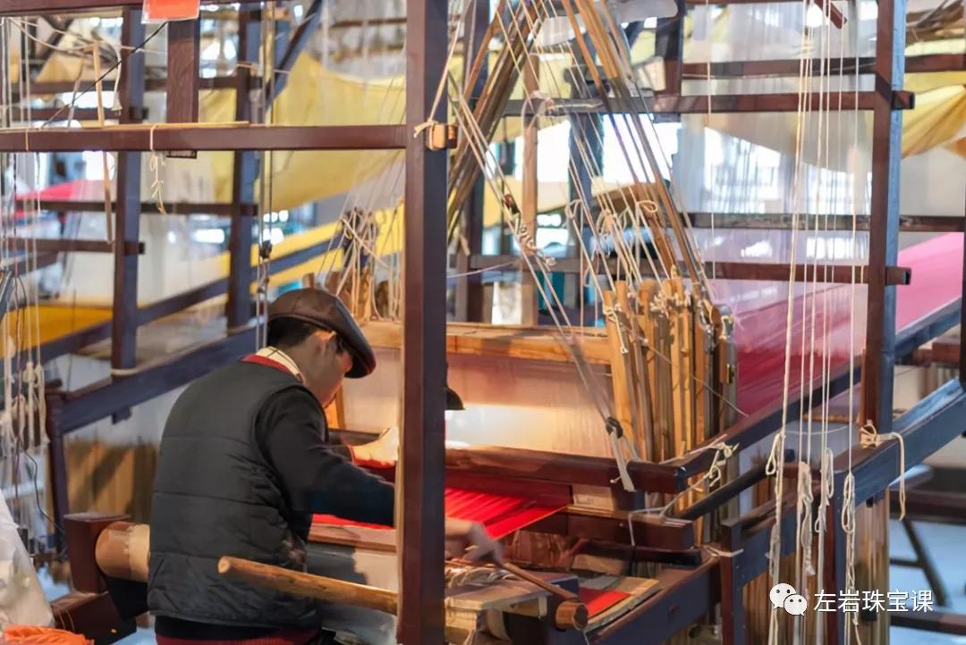 左岩惊艳全部图片,左岩惊艳高级照片