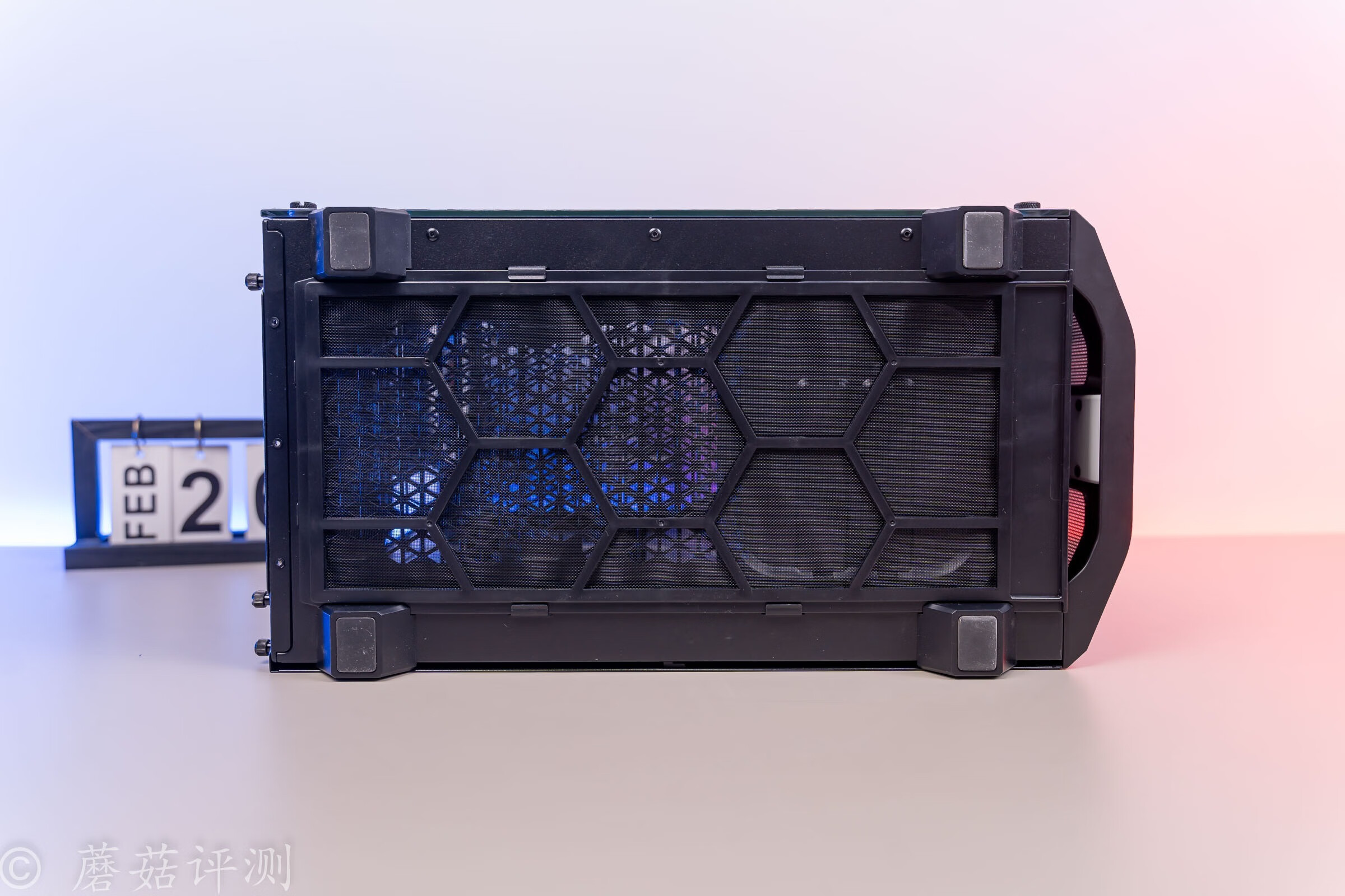 散热优秀，精致安静、德商德静界PUREBASE500FX中塔机箱体验评测