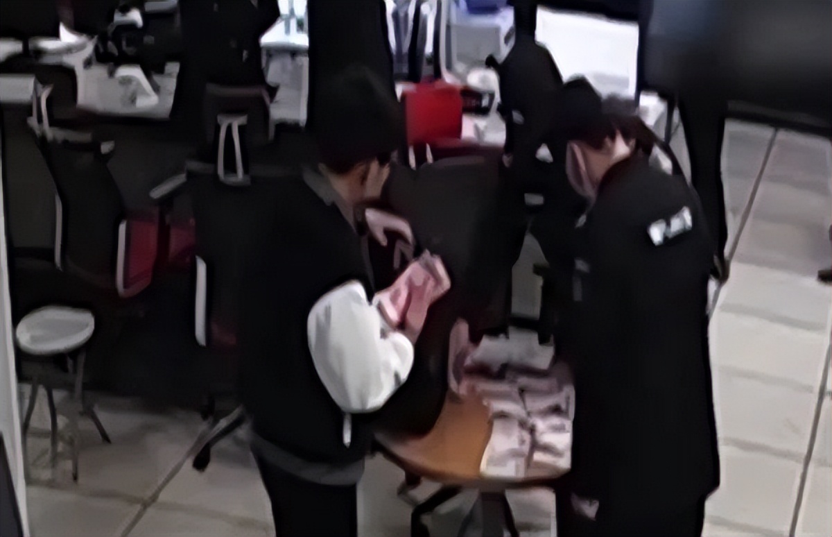 40多万买金条后续,花四万买金条