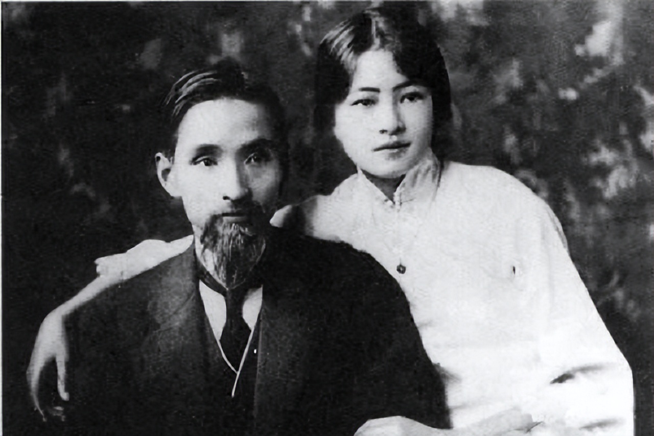 林徽因跟梁思成最好的关系是朋友,林徽因梁启超的关系