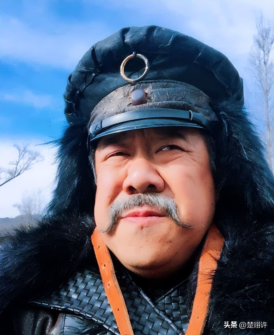 秦卫东瘦到脱相,知名老戏骨秦卫东近照瘦脱相