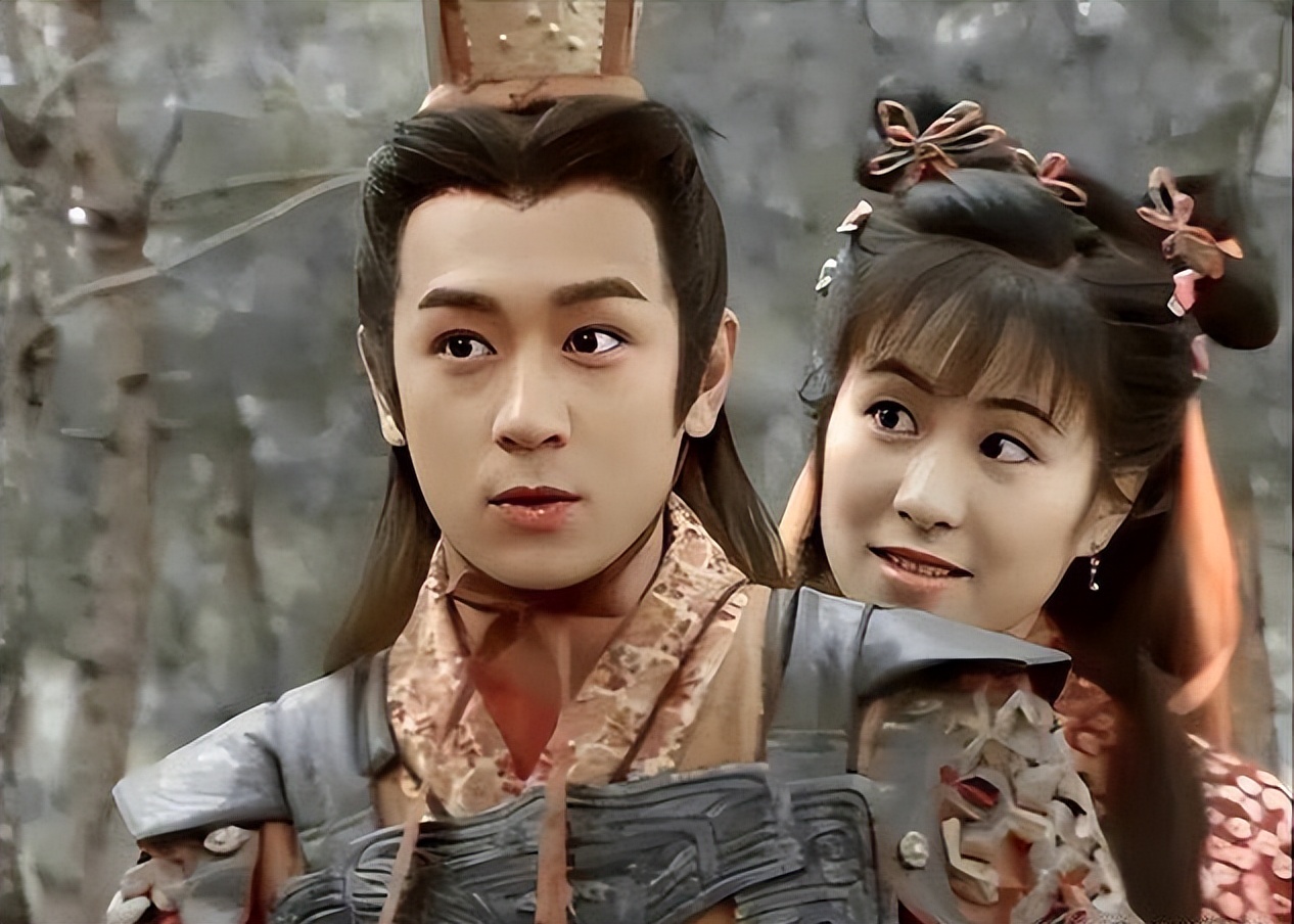 叶璇穿背心直播,叶璇直播穿背心