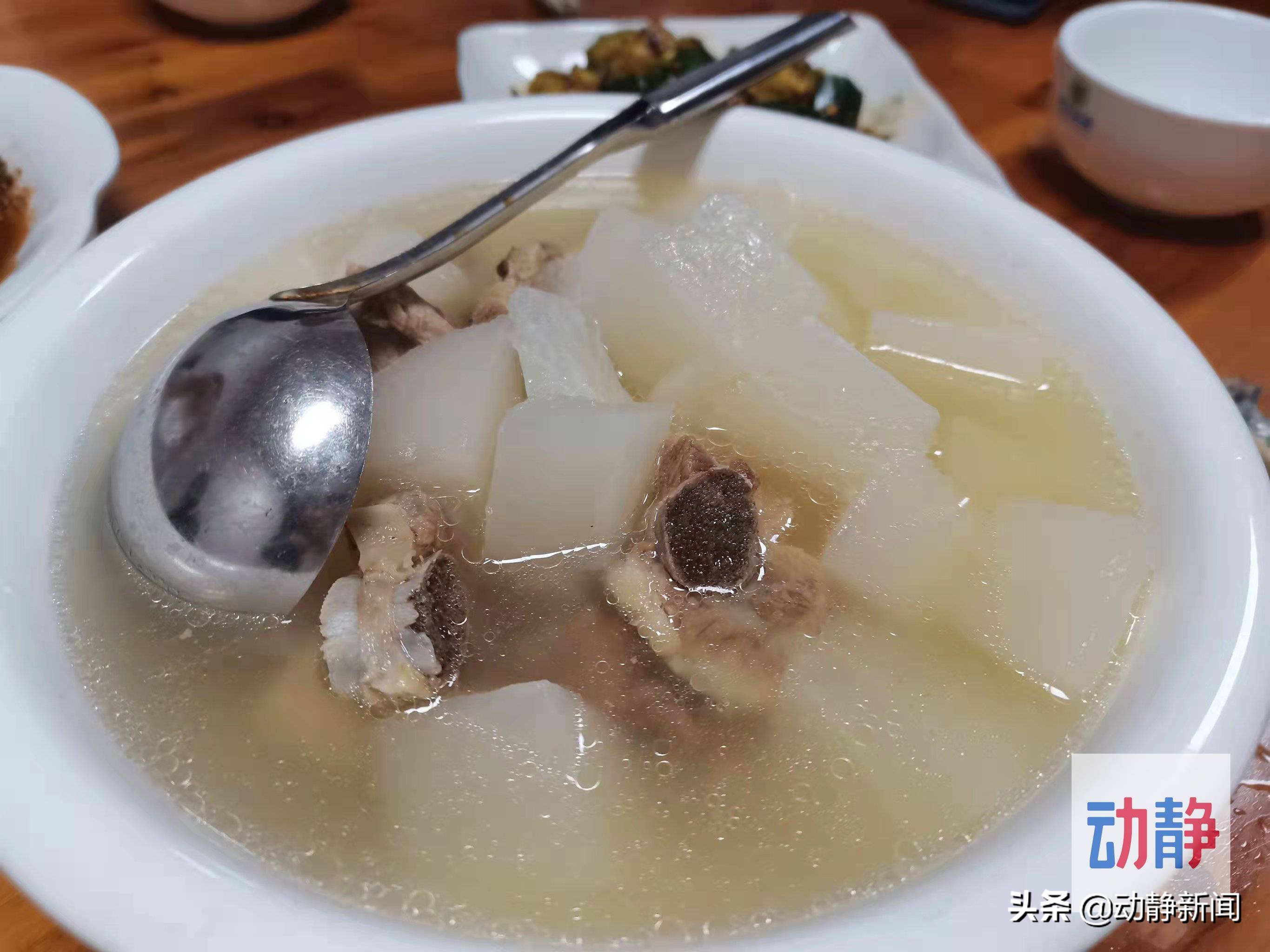 逛吃贵州丨吃不着的萝卜分外酸，想到这个，嘴里便泛起幼时的泡萝卜味道