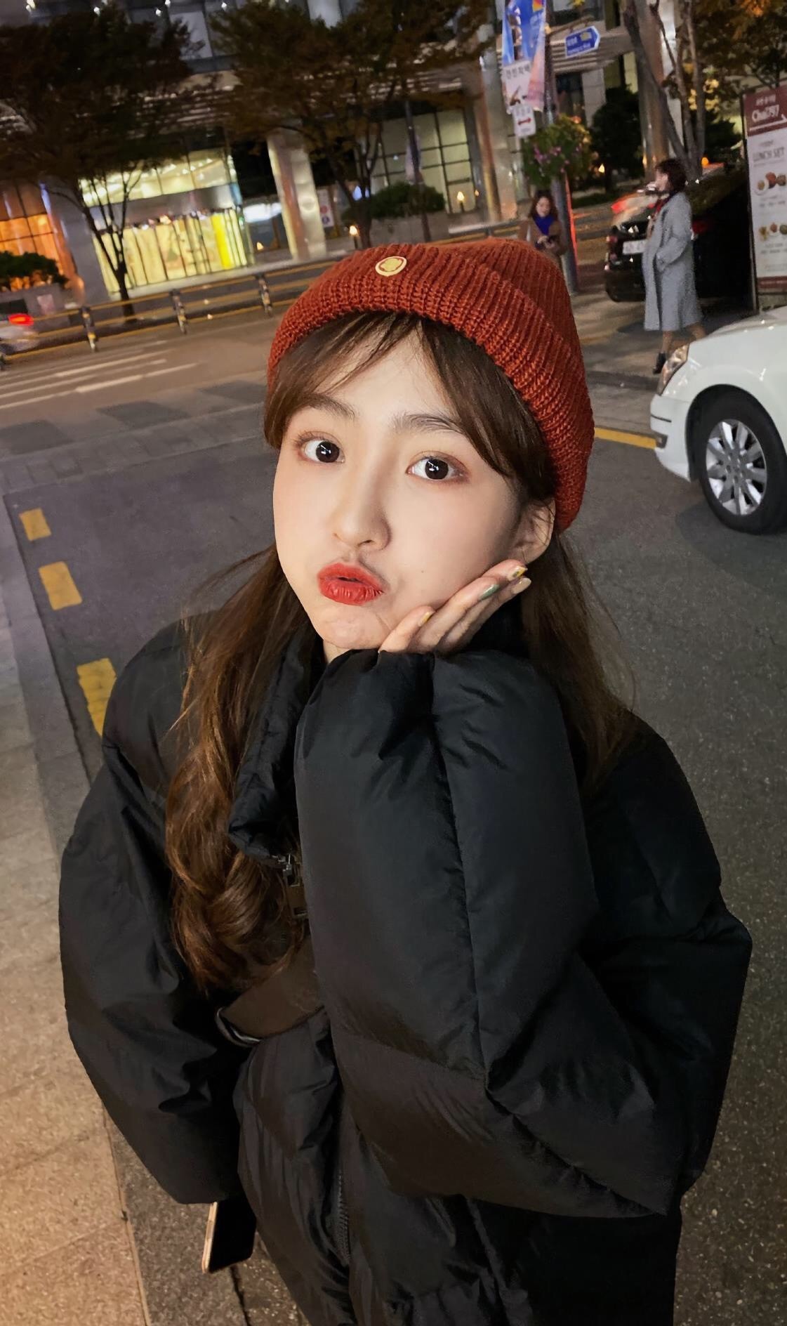 女生说尴尬怎么回事,女生总是感觉很尴尬是什么意思