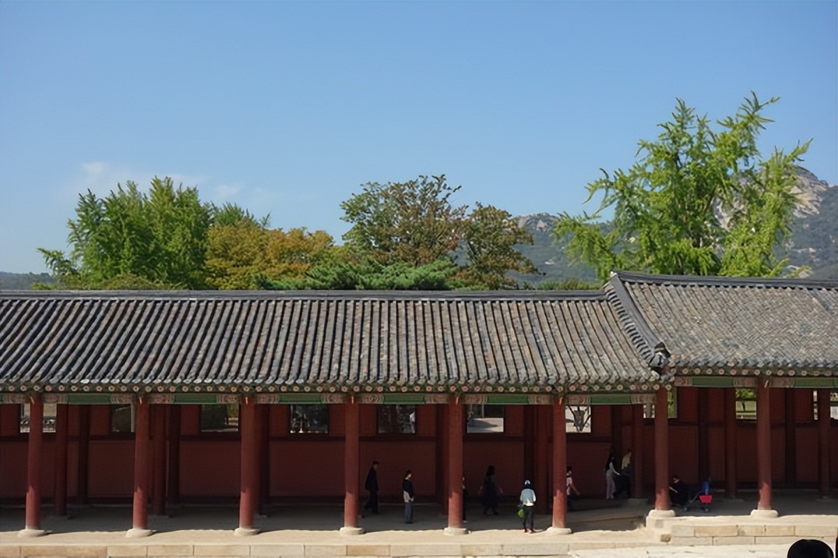 首尔景福宫游记,韩国景福宫和青瓦台在一起吗