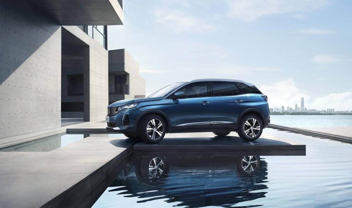 标致4008操控好吗,区长测试本田皓影与标致4008