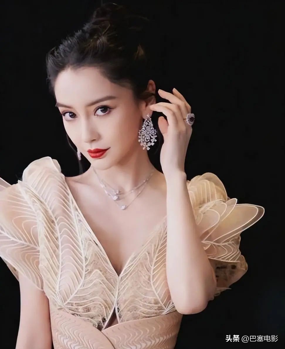 杨颖的资产到底有多少,杨颖现在有钱吗