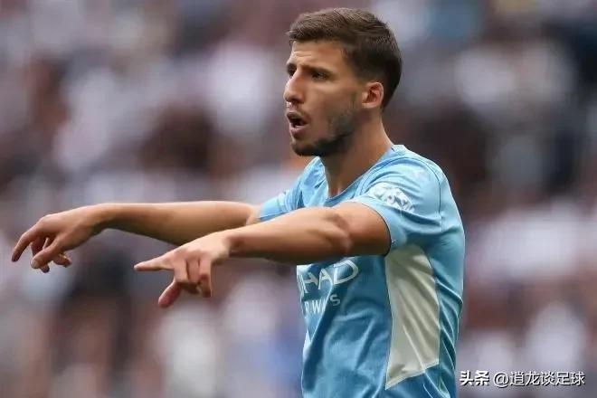 现役足坛25岁以下最佳阵容,拉莫斯范迪克谁是最强四号