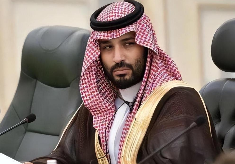 “沙特暴君”小萨勒曼,软禁生母肢解记者,连美国总统都无可奈何