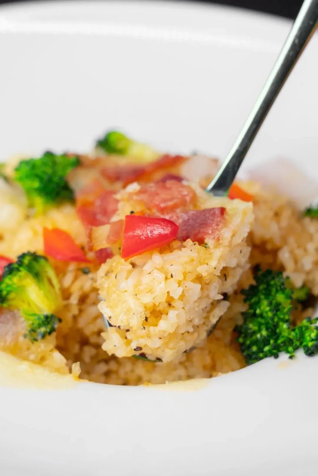 承包你一天的吃喝玩乐，酸菜鱼，烧烤，电竞...全都有