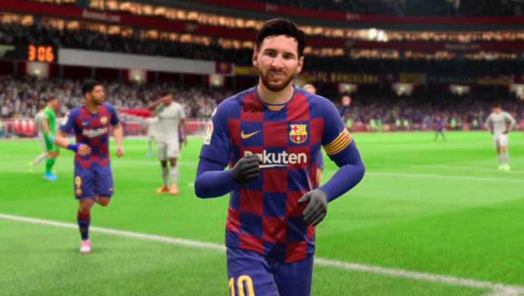 为什么足球比赛直播和游戏一样,cctv转播的足球赛