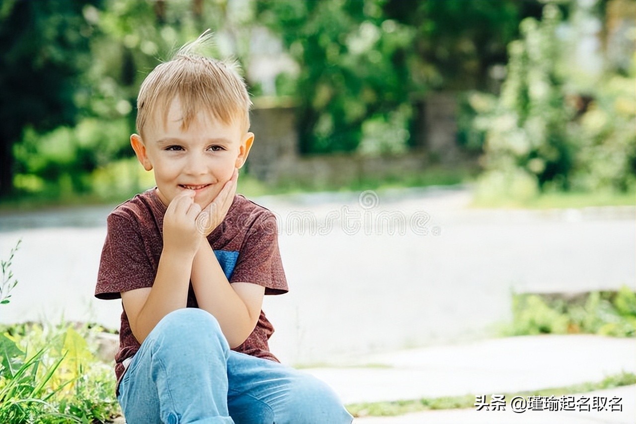温文尔雅谦谦君子的叶姓名字,带有古典书香气的男孩名