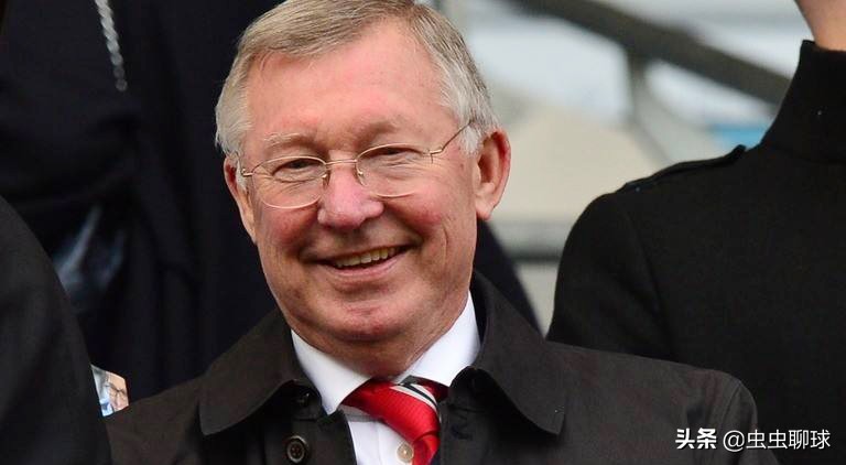 弗格森第一次执教曼联利物浦,弗格森带领曼联反超利物浦