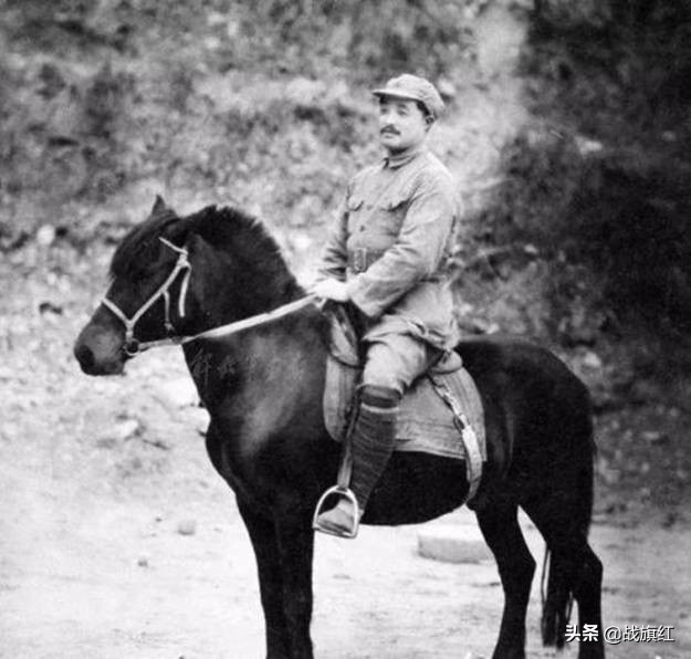 吕正操回忆录，用很长篇幅感念的人，为何不是张学良而是贺龙？