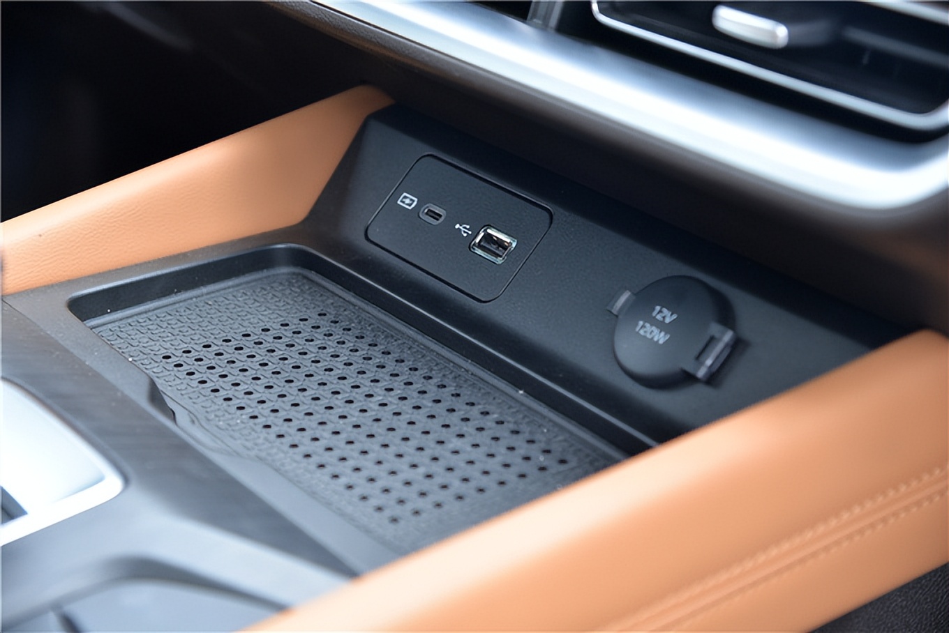 23款长城皮卡乘用炮最高配,2023款长城炮乘用版四驱性能测试