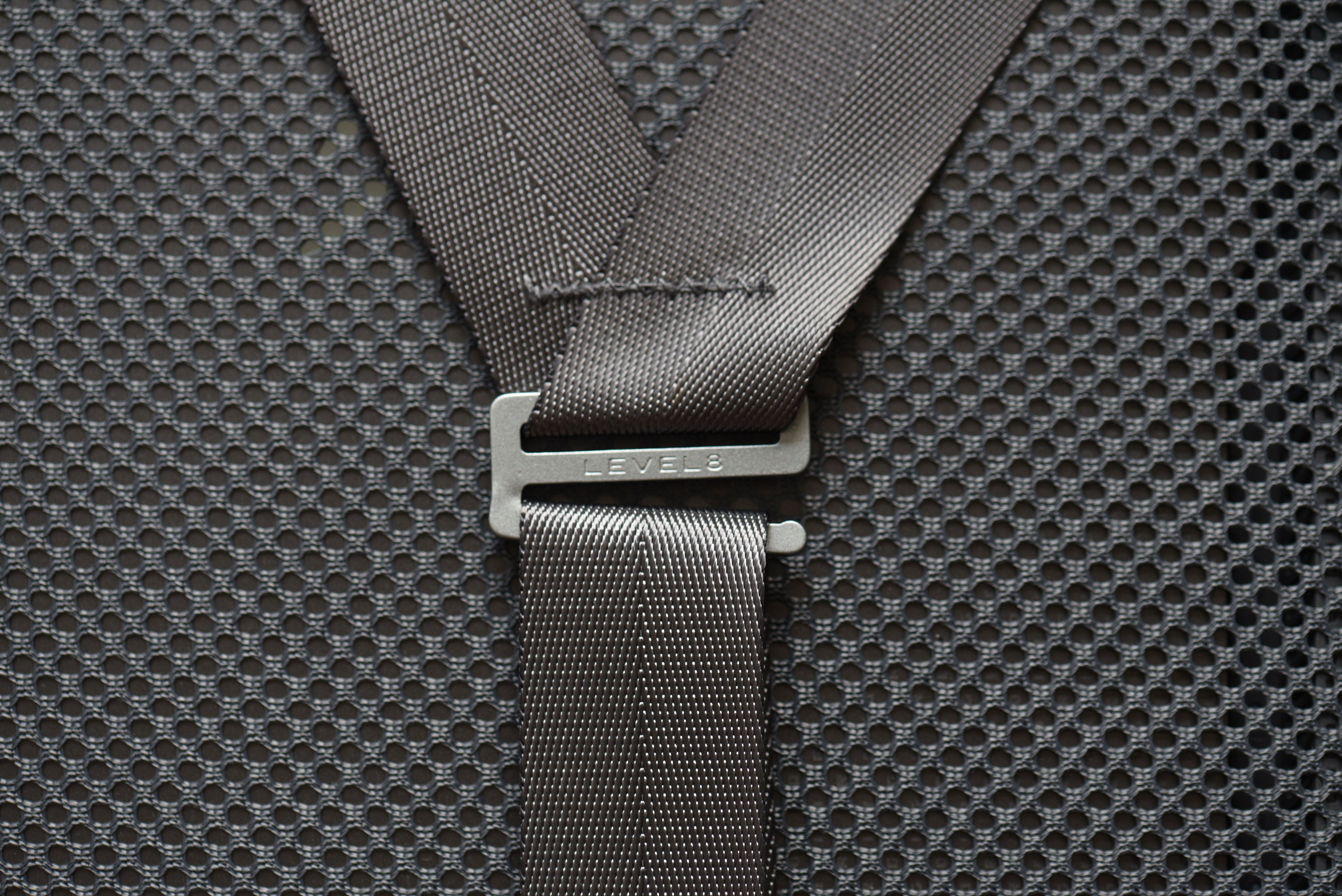 地平线8号26寸行李箱哪个颜色好,地平线8号行李箱20寸有几个款式