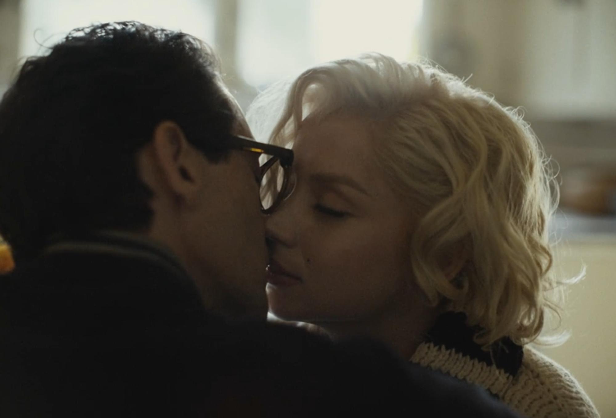 上映前万众瞩目,上映后却骂声一片,这部电影犯了什么“众怒”?