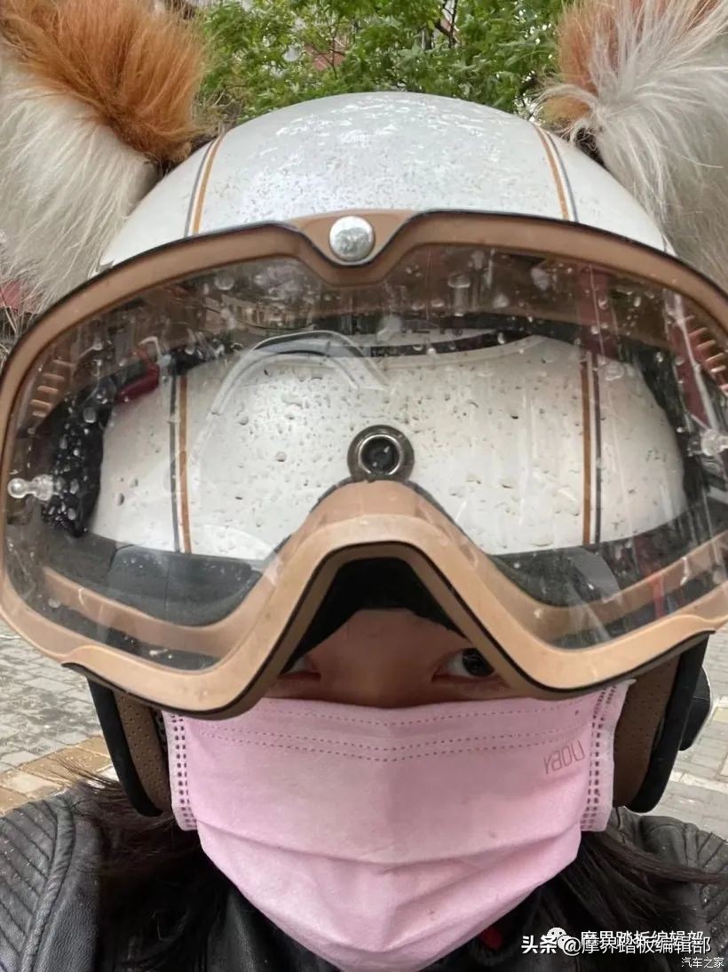 踏板女骑魔女桃子：从骑行单车后入坑标致姜戈150的*藏西**摩旅之行