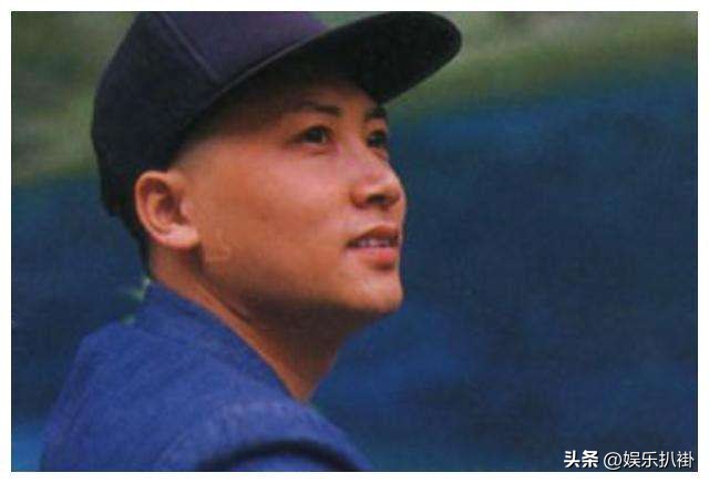 十大男星嫁富婆,娶富婆当老婆的4位男星