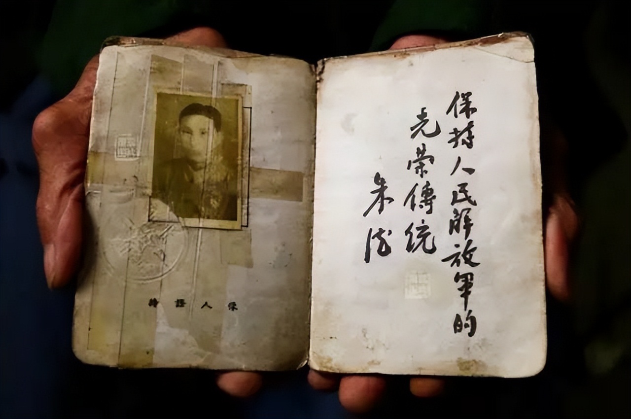 广美裸模爷爷，曾抗美援朝，拾过荒，中过毒，有90后女友